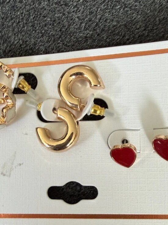 Jewelry - Trio Jewelery